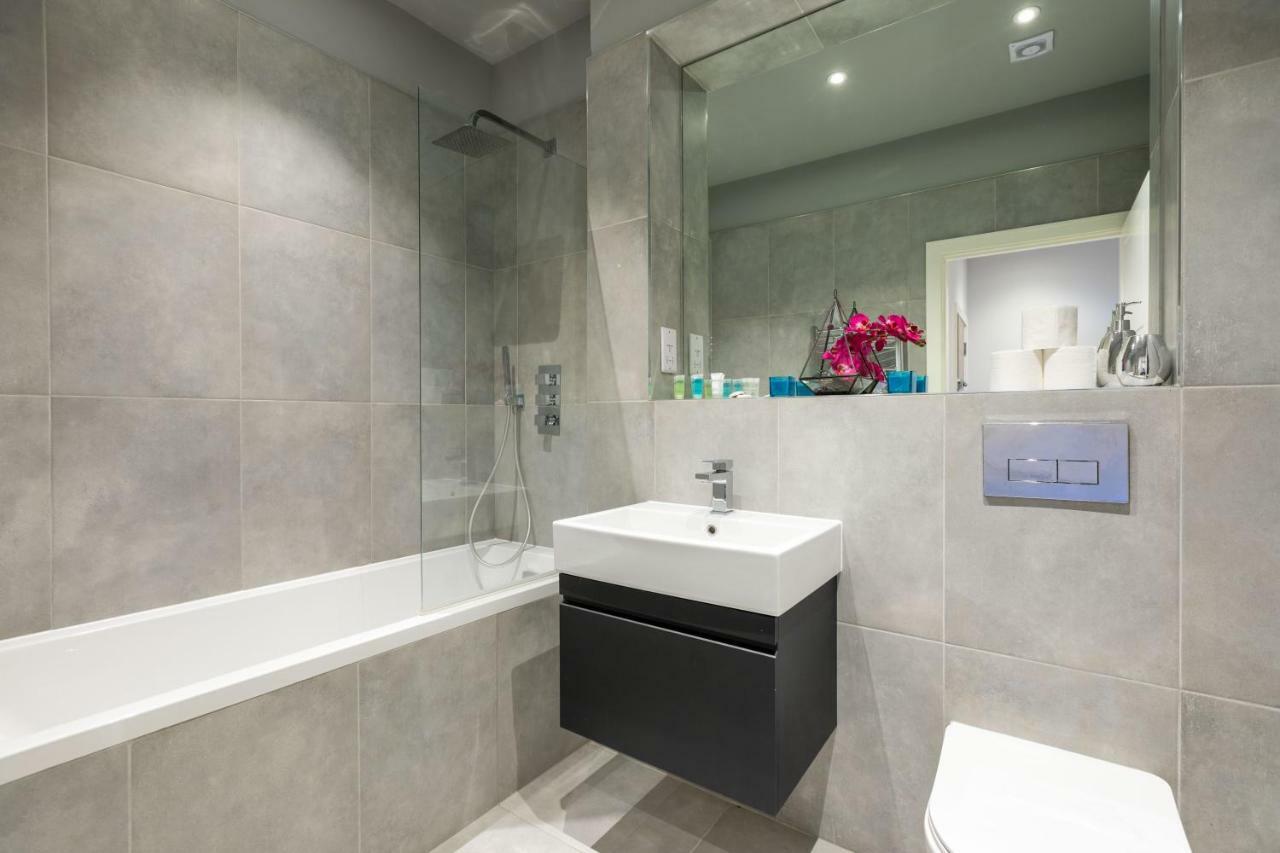 Homely - Watford Premier Apartments Kültér fotó