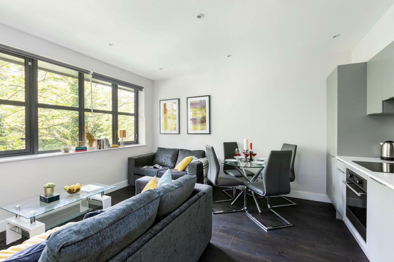 Homely - Watford Premier Apartments Kültér fotó