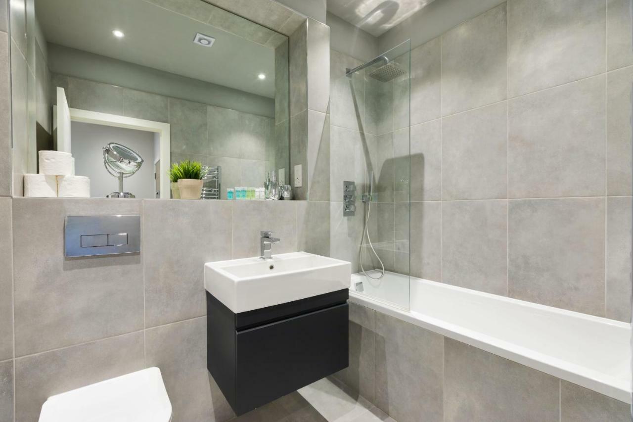 Homely - Watford Premier Apartments Kültér fotó